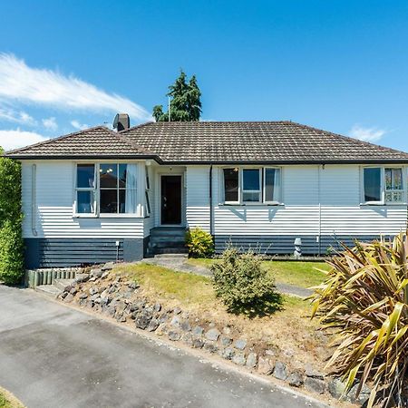 Vila Town Gem Taupo Exteriér fotografie